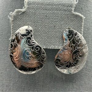 Vintage Silver Tone Metal Textured Swirl Abstract Curved Stud Earrings